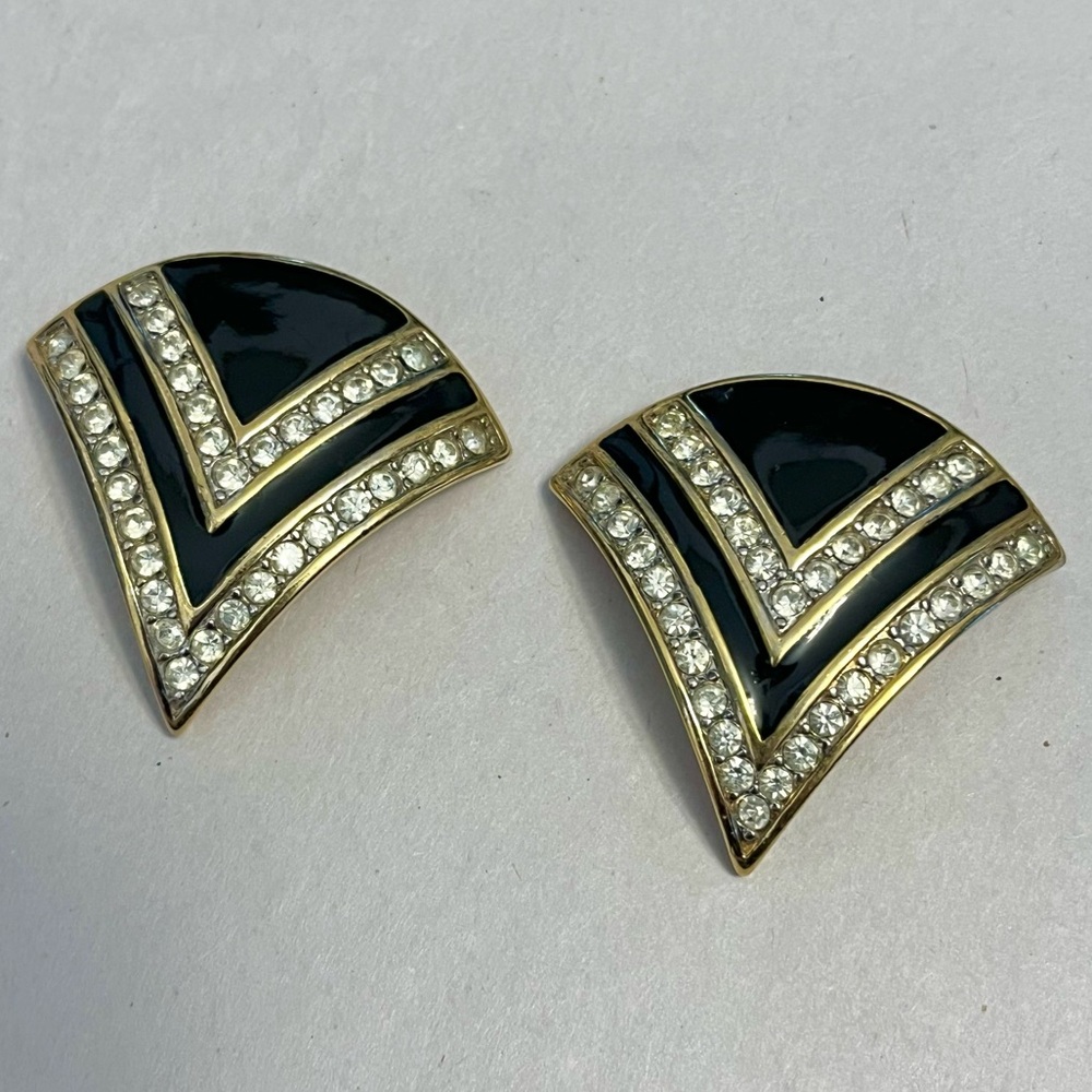 Nina Ricci Vintage Gold Plated Black Clip on Earrings Rhinestone Triangle 80s